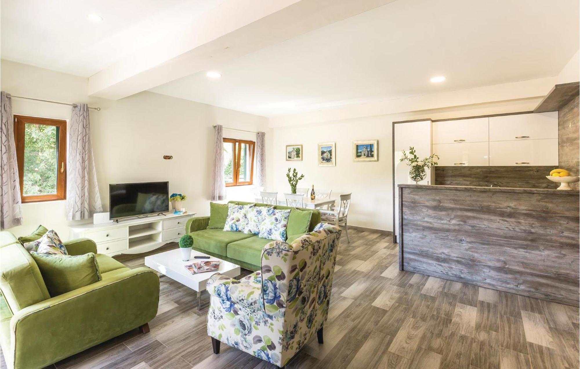 6 Bedroom Gorgeous Home In Zagvozd 외부 사진