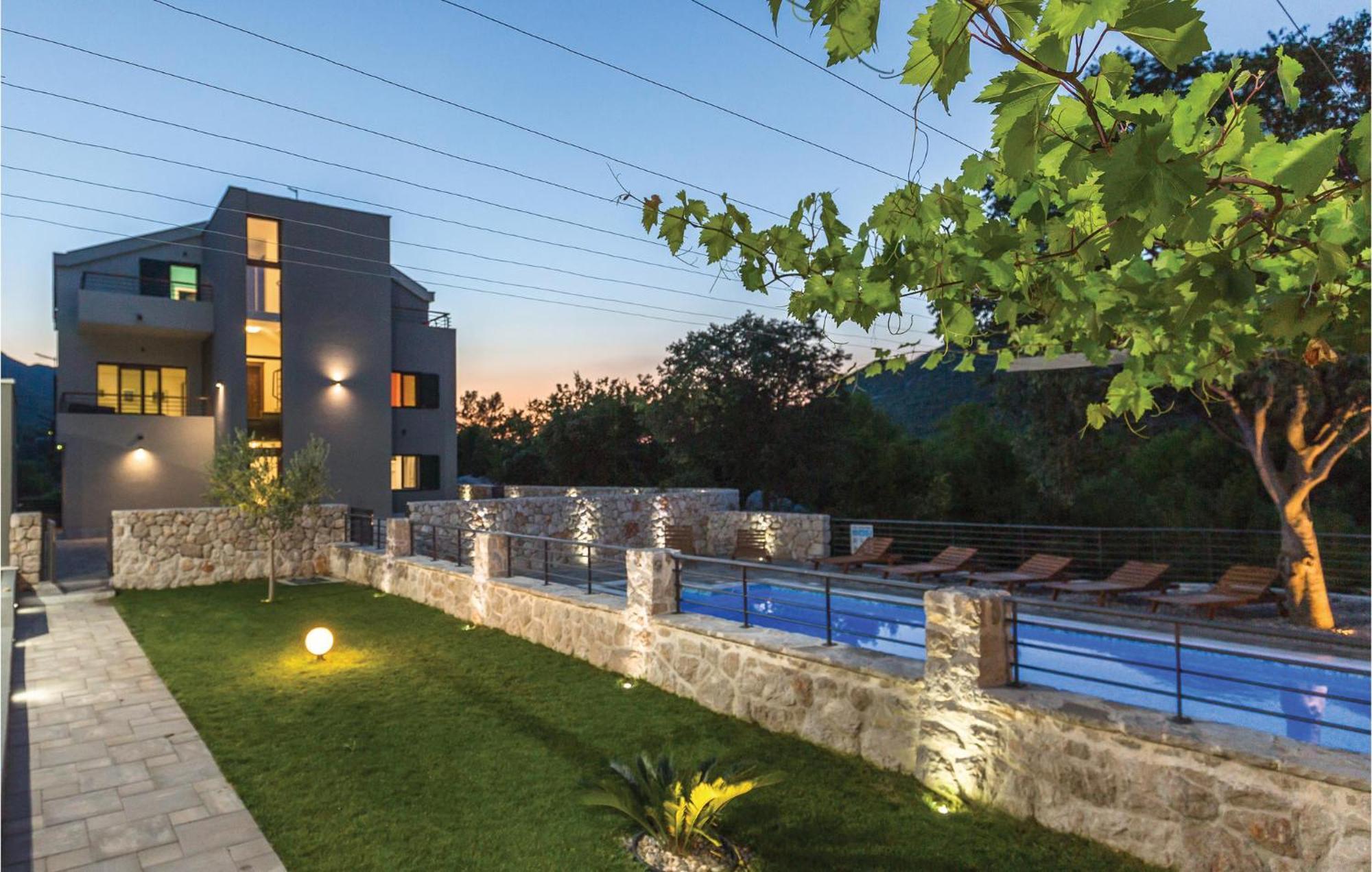 6 Bedroom Gorgeous Home In Zagvozd 외부 사진